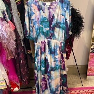 Ava & Viv Abstract Print Dress in Purple and Cream